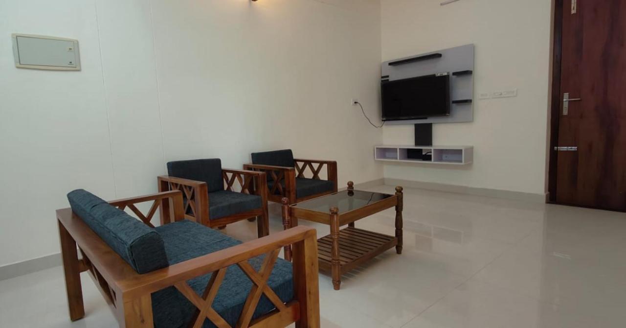 Hobiz Serviced Apartments Chalakuzhy Nr Medical College Trivandrum Thiruvananthapuram Eksteriør billede