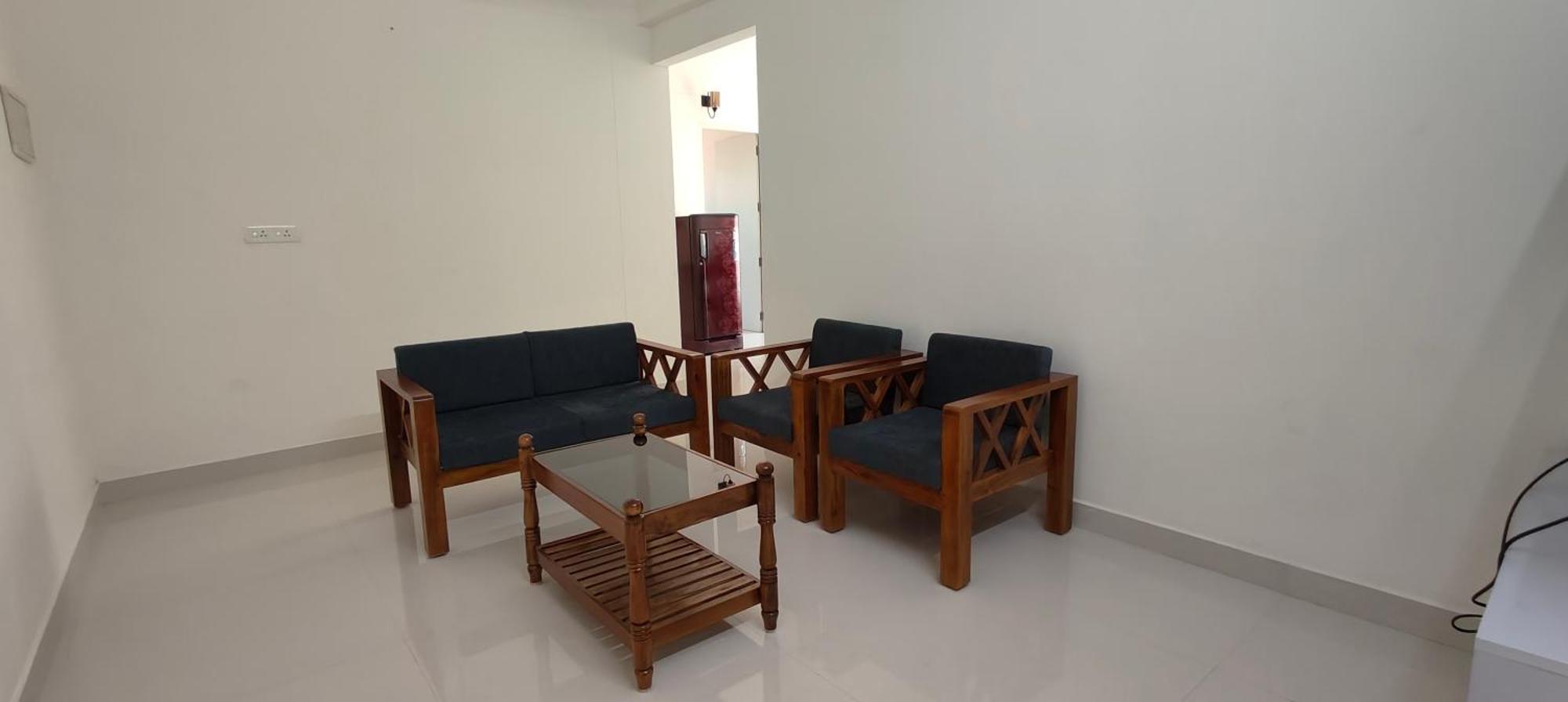 Hobiz Serviced Apartments Chalakuzhy Nr Medical College Trivandrum Thiruvananthapuram Eksteriør billede